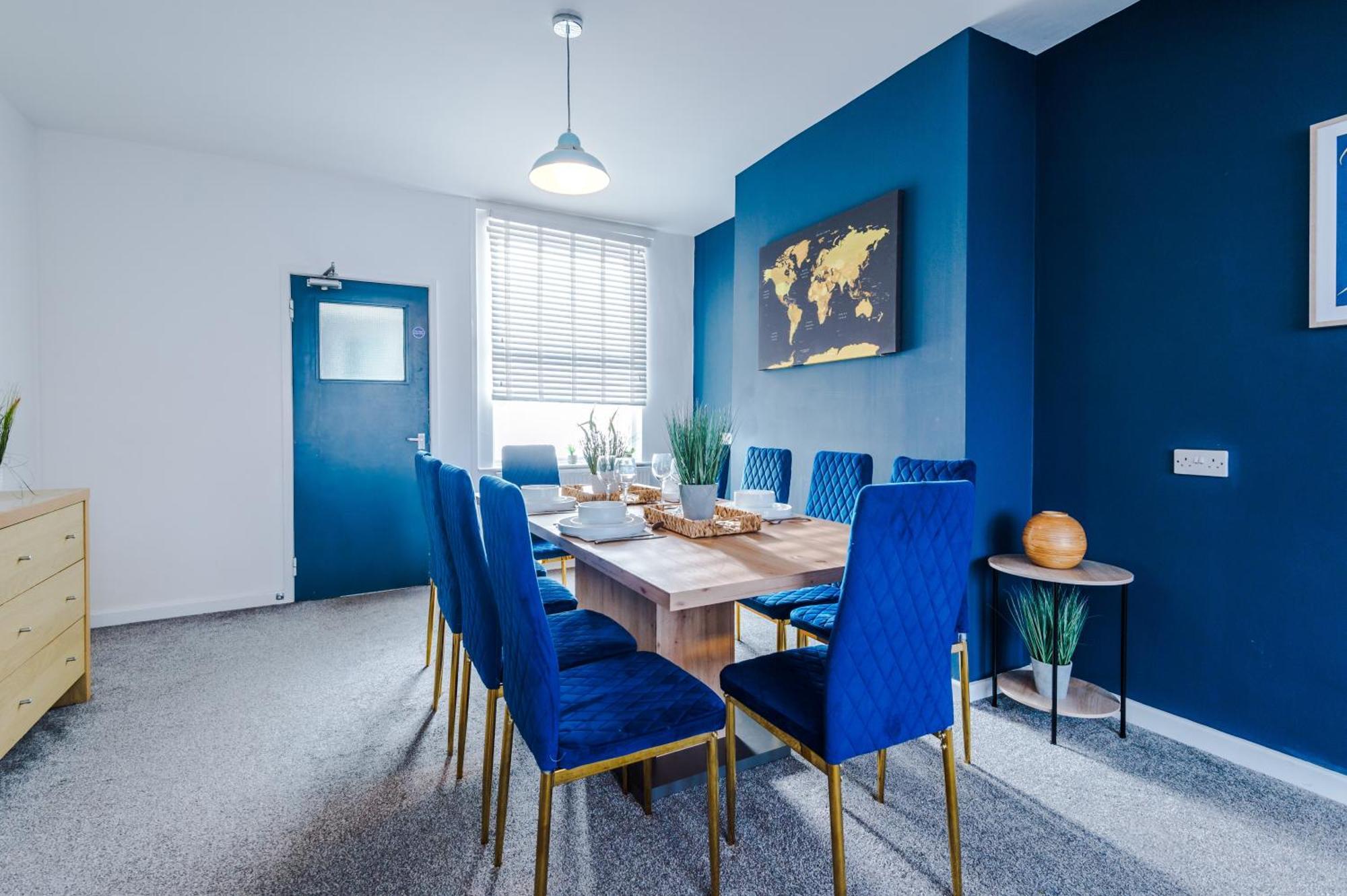 Large 7 Bedroom Town House In Chester City Centre Exteriör bild
