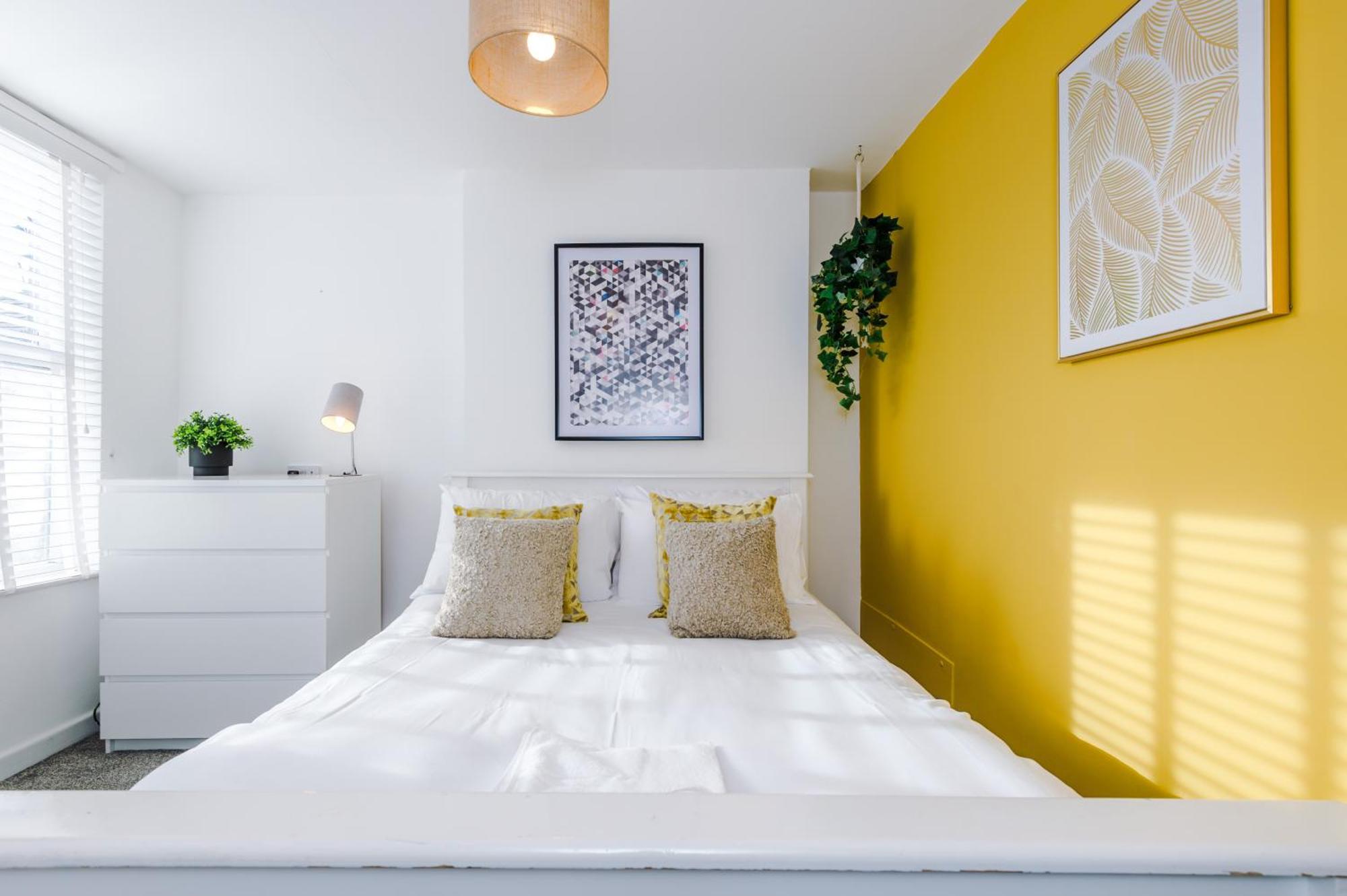 Large 7 Bedroom Town House In Chester City Centre Exteriör bild