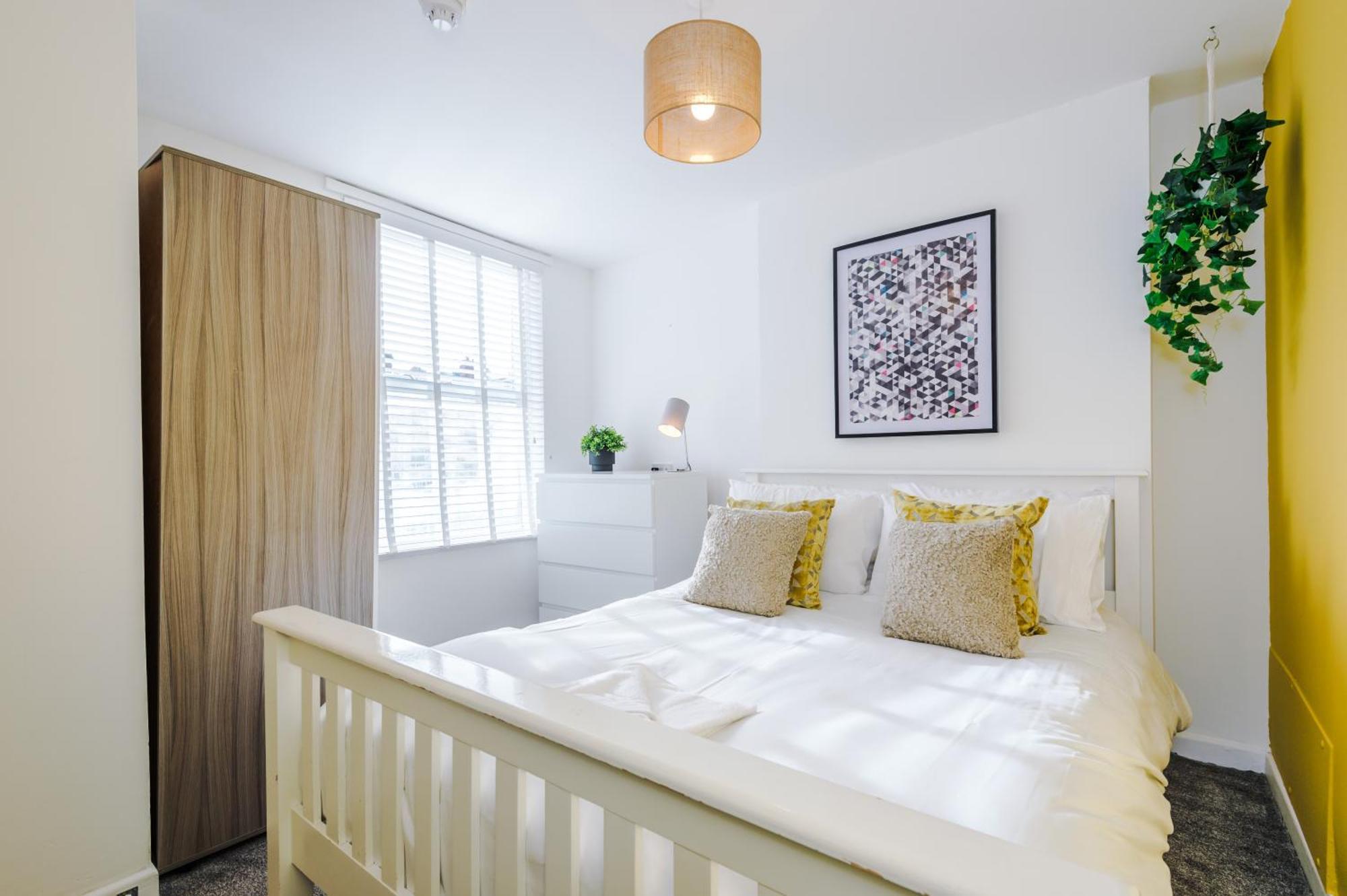 Large 7 Bedroom Town House In Chester City Centre Exteriör bild
